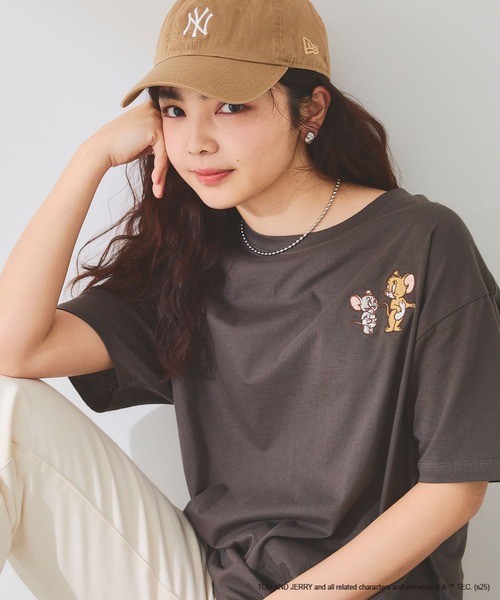 tシャツ 「TOM and JERRY/トムとジェリー」ジェリー＆タフィー胸刺繍