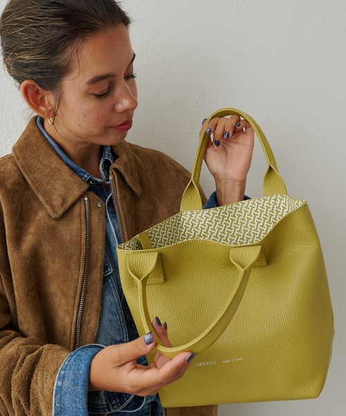 IACUCCI（イアクッチ） トートバッグ オペラ S CERVO/STAMPA INTERNA