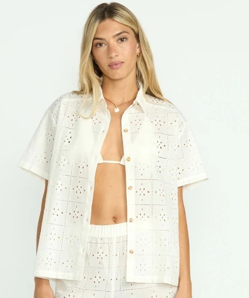 ブラウス シャツ BILLABONG レディース 「CRYSTAL TIDES」 EYELET CRUSH SS WVN 半袖シャツ 「2025年夏モ
