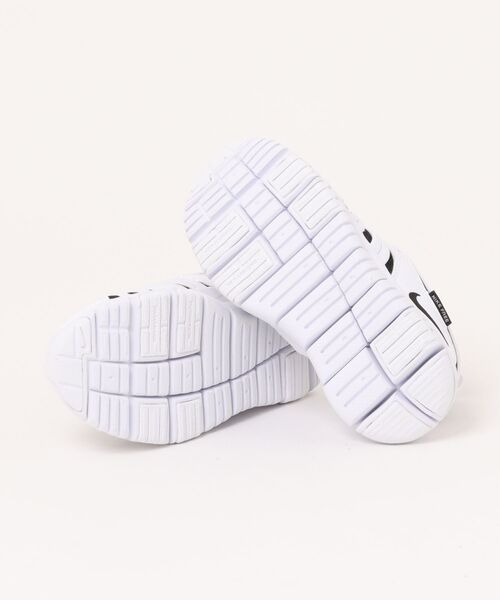 【新品】NIKE ナイキ ダイナモフリー　白　20.5センチ 楽天市場】ダイナモフリー 20.5の通販