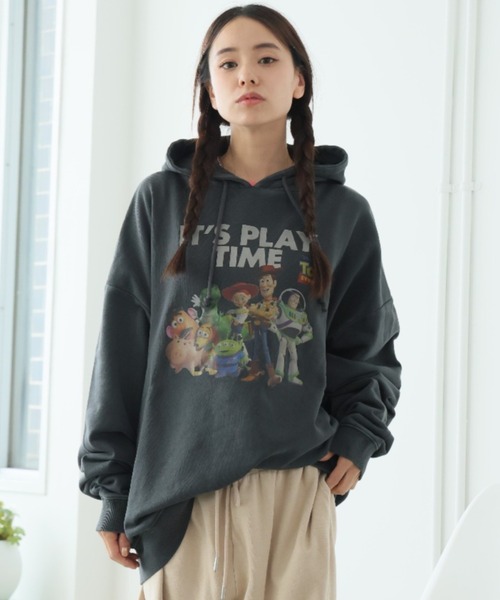 ✨希少✨ deps×Disney プルオーバーパーカー ネイビー Lサイズ Disney（ディズニー）の「【Disney/ディズニー】裏起毛 アートワーク