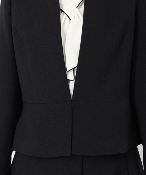 ストロベリーフィールズ　シープレザー　ノーカラージャケット　着用感のない美品 ストロベリーフィールズ シープレザー ノーカラージャケット 着用感の