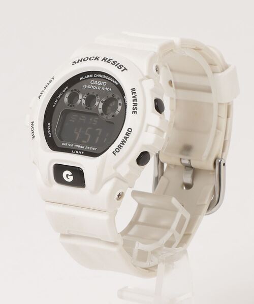 G-SHOCK 「G-SHOCK」 デジタル腕時計 - ホワイト レディース