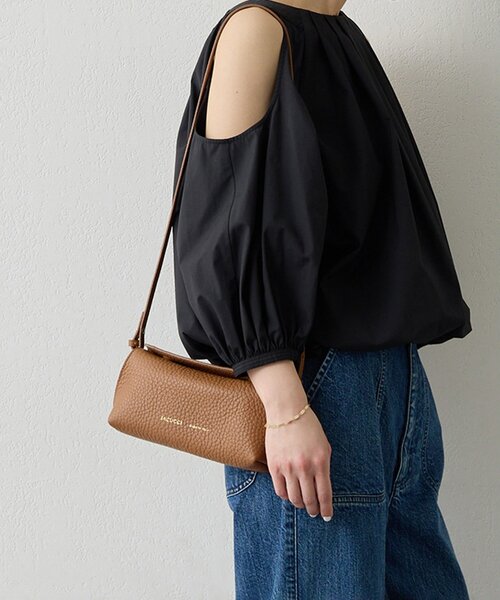 IACUCCI（イアクッチ） ショルダーバッグ バッグ 「インフルエンサー