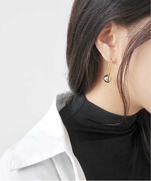 ピアス　片耳 K10ピアス(片耳)・フォーチュナ