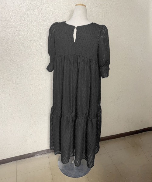 troisieme chaco ドットシアードレス ワンピース ティアード 黒 troisiemeCHACO（トロワズィエムチャコ）の「【chaco】華やか