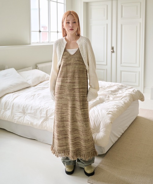 UNE MANSION ワンピース タッセルVネックニットロングワンピース