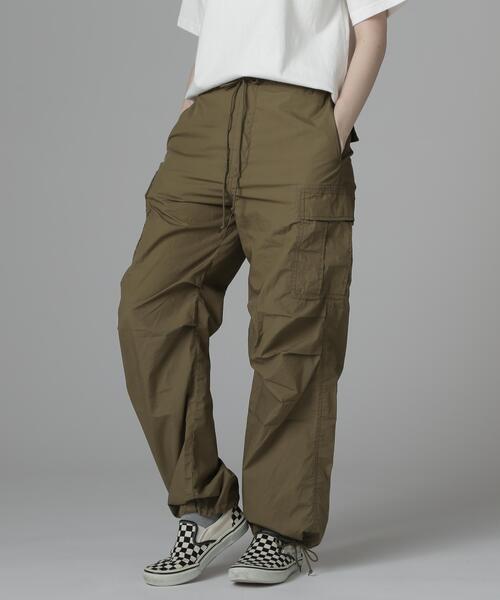 AVIREX（アヴィレックス） ワイドパンツ カーゴパンツ SNOW PANTS