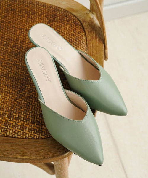 パンプス 美脚見えポインテッドトゥパンプス／歩きやすい低めヒール