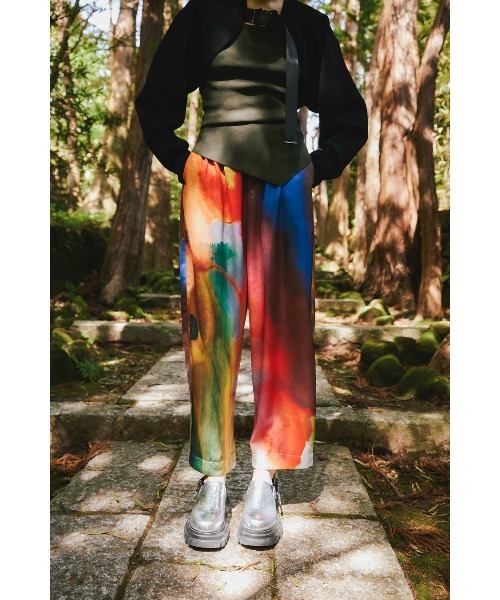 OMMO（オーエムエムオー） スラックス パンツ EVOLVE PRINT PT