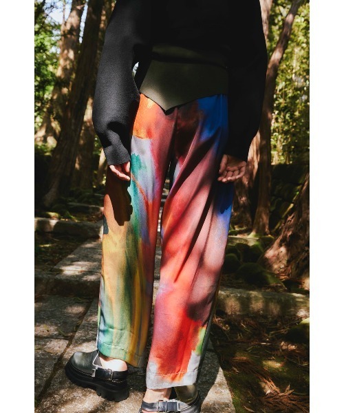 OMMO（オーエムエムオー） パンツ EVOLVE PRINT PT レディース