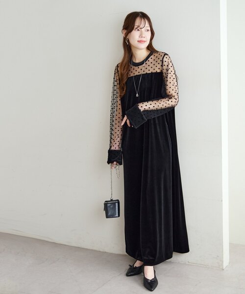 トロワズィエムチャコ フロッキー ドット ワンピース オケージョン 日本製 chaco】《formforma別注》ドットフロッキーワンピース（Vネック