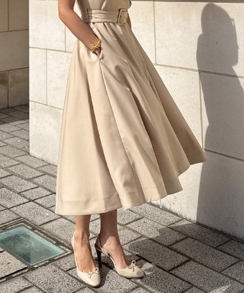 ムータマリン　ベージュ ジップアップ ノースリーブ ワンピース ムータマリン ベージュ ジップアップ ノースリーブ ワンピース