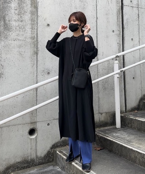 Audrey and John Wad（オードリーアンドジョンワッド） 長袖ワンピース