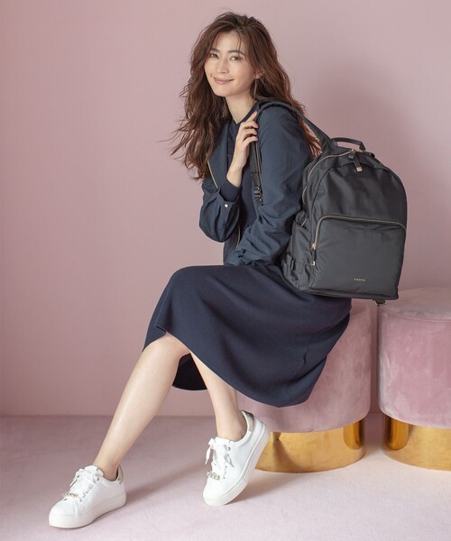TOCCA ネイビーブルーナイロン リュック F TOCCA（トッカ） リュック F ネイビー レディース : ZOZOTOWN Yahoo!店