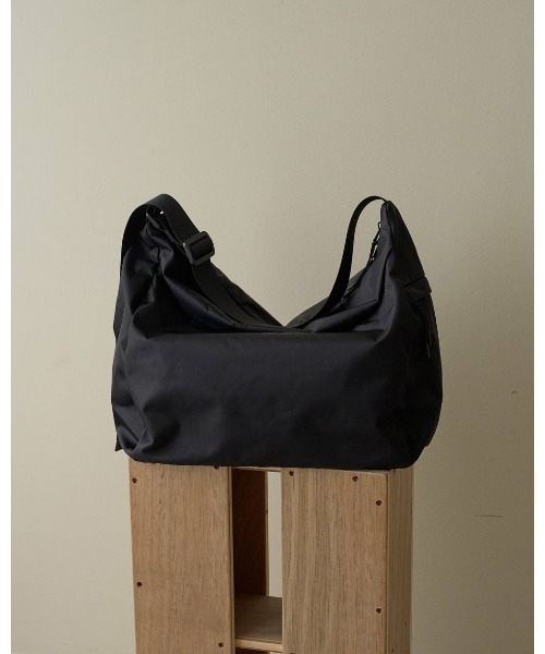 anuke（アンヌーク） ショルダーバッグ バッグ anuke Nylon Shoulder