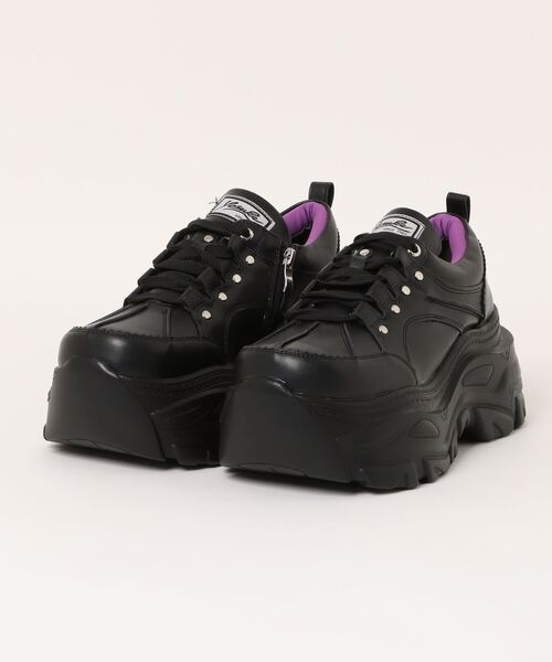 おやす様 WX2106 ROUND METALPARTS SNEAKER | MUUM