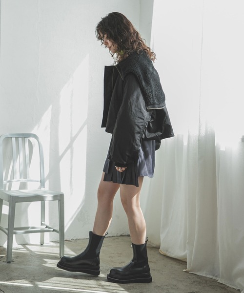 bohmal（ボマール） ブーツ 変形ボリュームソールサイドゴアブーツ