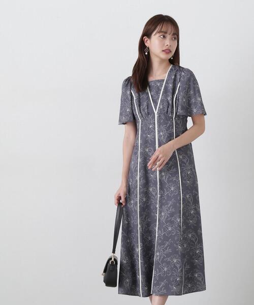 期間限定! DKNY ベルト 花柄 Aライン ワンピース 花柄 ワンピース ノースリーブワンピース 結婚式 ベルト付