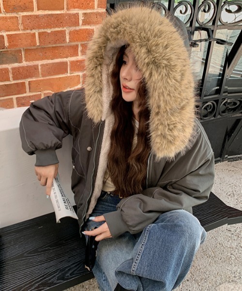 Diosfront ブルゾン アウター ファーフーディショート丈ブルゾン