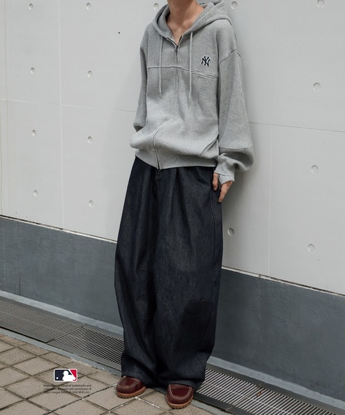 Perushu ジーンズ × MLB コラボリジットデニムパンツ メンズ