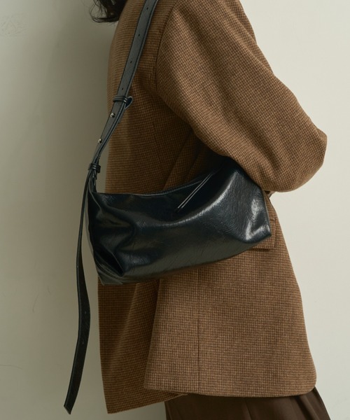 ハンドバッグ Faux leather tie strap bag / フェイクレザータイ