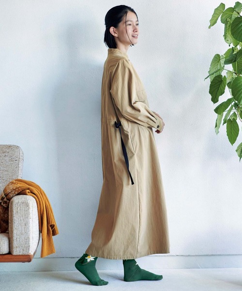 「Sunny clouds」 長袖ワンピース X-LARGE ベージュ レディース_画像3