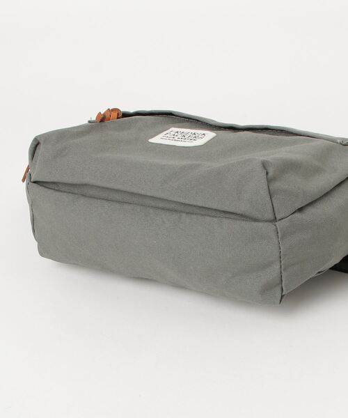 「FREDRIK PACKERS」 ウエストバッグ - グリーン レディース_画像3