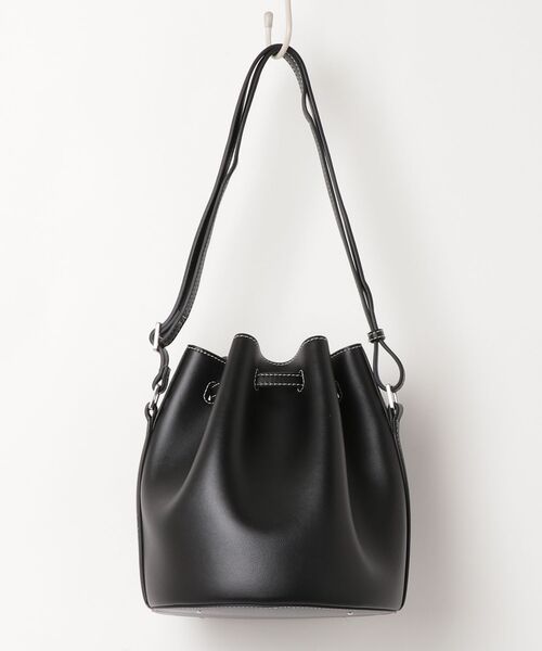 VASIC（ヴァジック） CLUB MINI ショルダーバッグ - ブラック 