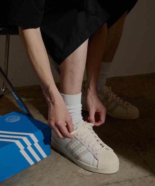 adidas（アディダス） スニーカー SUPERSTAR 82 スーパースター82
