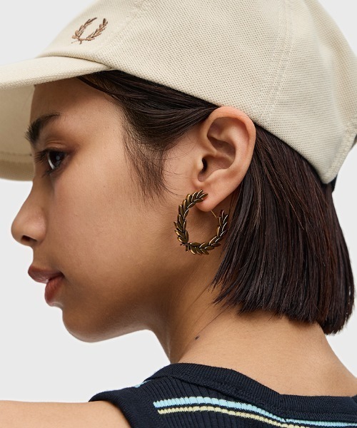 【FRED PERRY】リース ピアス FRED PERRY ピアス Laurel Wreath Earrings／ローレルリース