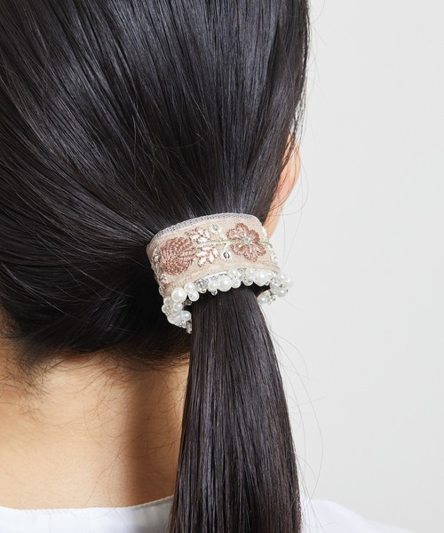 Zoule ヘアピン ゾーラ:embroidery cuff60 フラワー刺繍