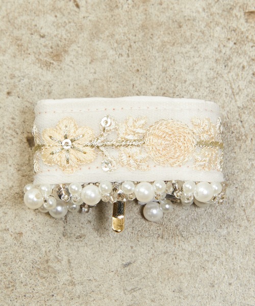 Zoule ヘアピン ゾーラ:embroidery cuff60 フラワー刺繍
