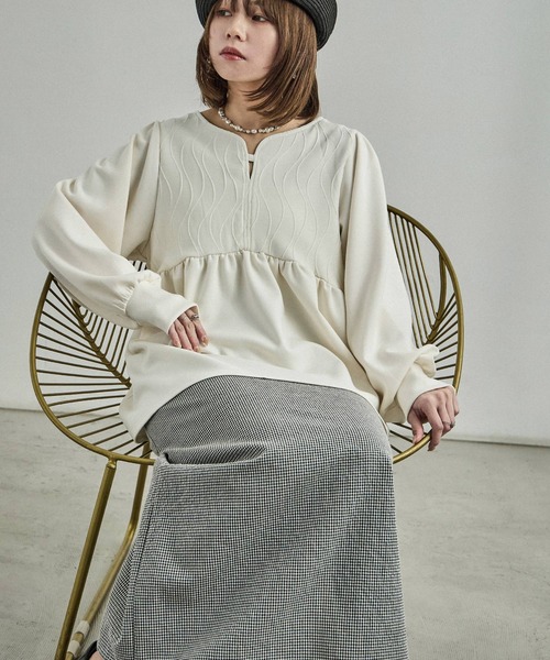 ブラウス シャツ ウェーブ切り替え ペプラムポンチトップス レディース Fashion Letter ブラウス シャツ ウェーブ切り替え ペプラム
