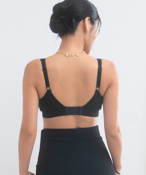【大きいサイズ】NIKEスポーツブラXXL(3L)黒　ヨガ　マタニティ　授乳ブラ SweetMommy（スウィートマミー） ノンワイヤーブラ ブラジャー 「ZOZO
