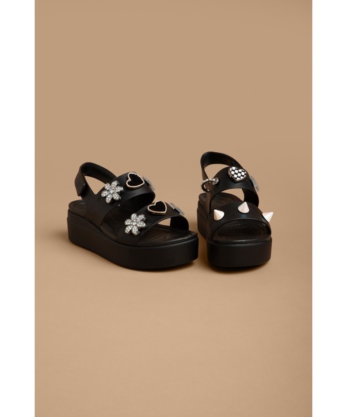 crocs（クロックス） サンダル ブルックリン フォーユー / crocs