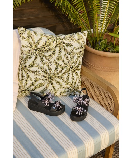 crocs（クロックス） サンダル ブルックリン フォーユー / crocs