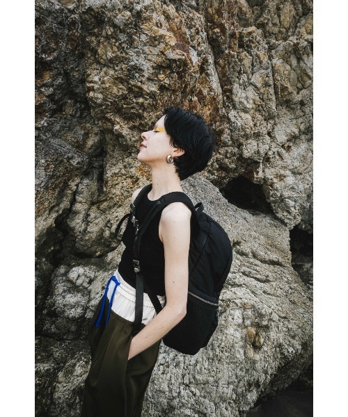 【新品未使用】【即完売品】OMMO W FACE BACK PACK リュック &.様専用】OMMO W FACE BACK PACK カーキ - メルカリ