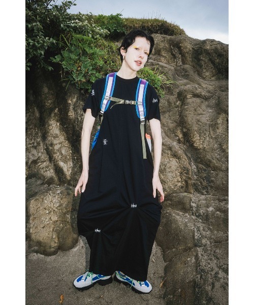 OMMO（オーエムエムオー） デイバック リュック MULTI POCKET BACK