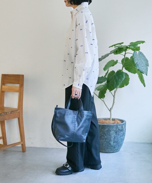 ear PAPILLONNER（イア パピヨネ） トートバッグ センターポイント