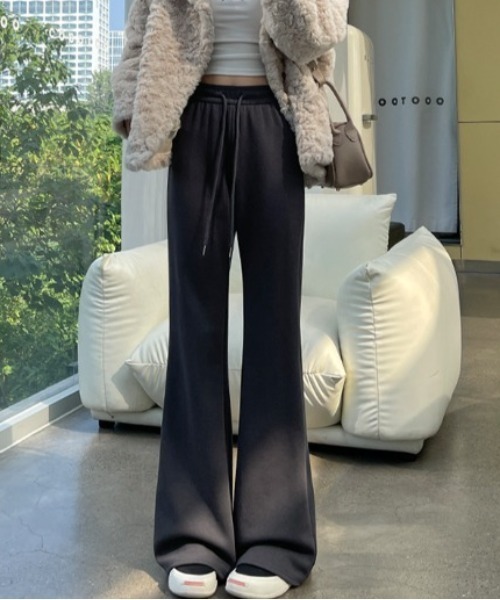 黒 フレアパンツ ゴムウエスト スウェットパンツ ジャージ ウエストゴムスウェットフレアパンツ 美脚