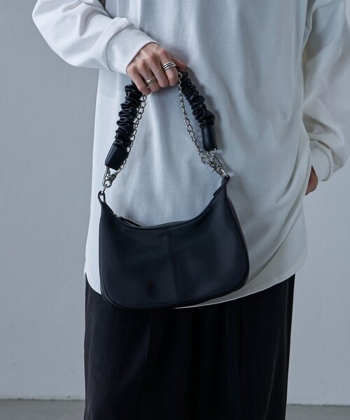 SLOW×Lui's 2WAYレザートートバッグ ブラック Lui's（ルイス）の「【SLOW×Lui's/スロウ×ルイス】 2WAYレザーバッグ