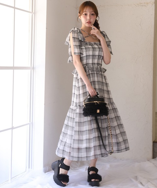 サンダル 「tulle collection」チュールフリルサンダル レディースの画像