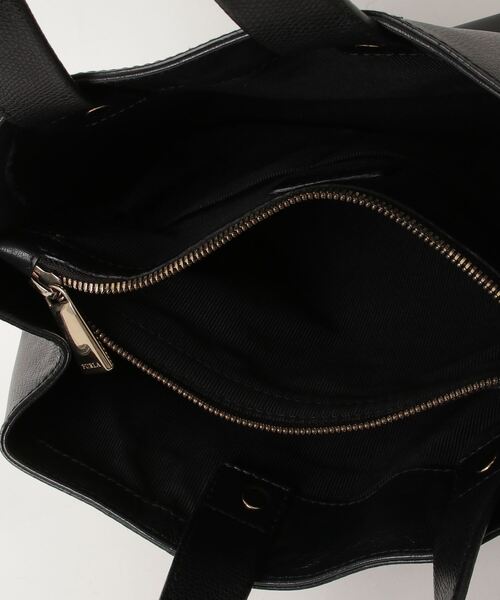 「FURLA」 ハンドバッグ - ブラック レディースの画像