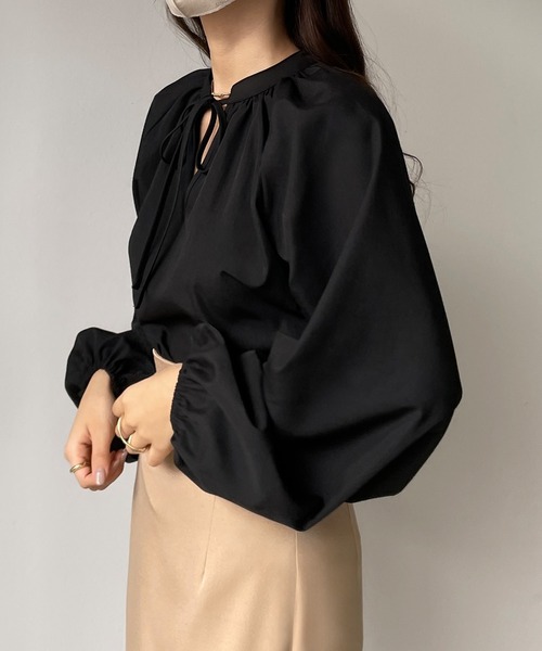 【OUR】リボンギャザーブラウス・黒 リボン ギャザー ブラウス