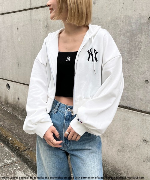 BACK TO THE FIELD パーカー 「MLB」ロゴ刺繍コンパクトZIP