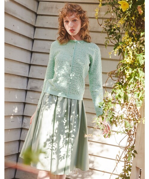 トッカ FLOWER PETAL CARDIGAN カーディガン 新品サイズXS TOCCA（トッカ） カーディガン FLUFF FLOWERS カーディガン レディース