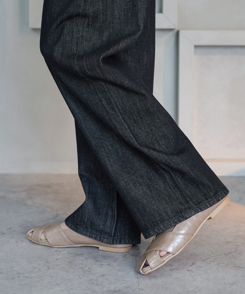 パンプス スクエアトゥ カットデザイン フラットパンプス「日本製