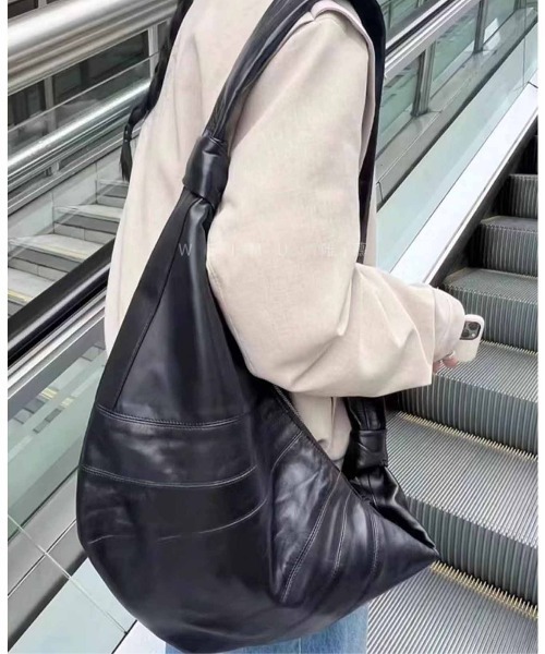 gossip!ロサンゼルス ショルダーバッグ バッグ 大容量 クロワッサン