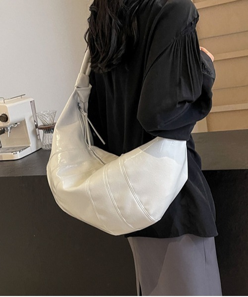 Simple Project クロワッサンショルダーバッグ Sサイズ SIMPLE PROJECT SLEEVE TIE-ADJUSTABLE CROSSBODY BAG – Remold Lab